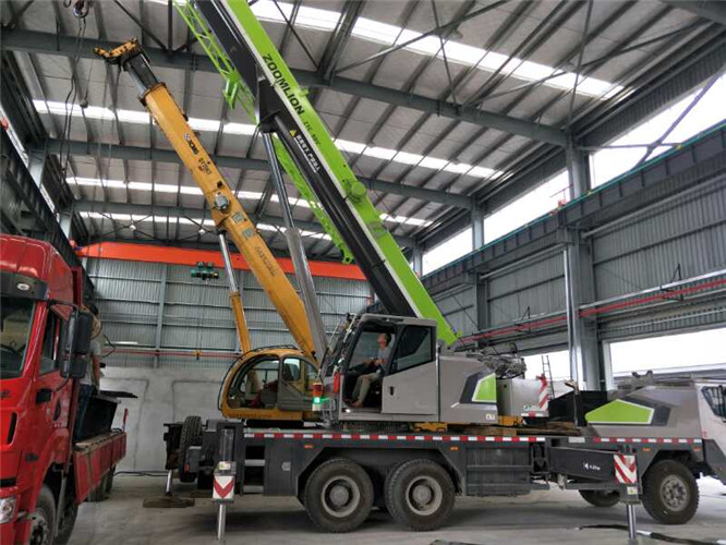 福建高空车出租需要注意哪些安全事项？